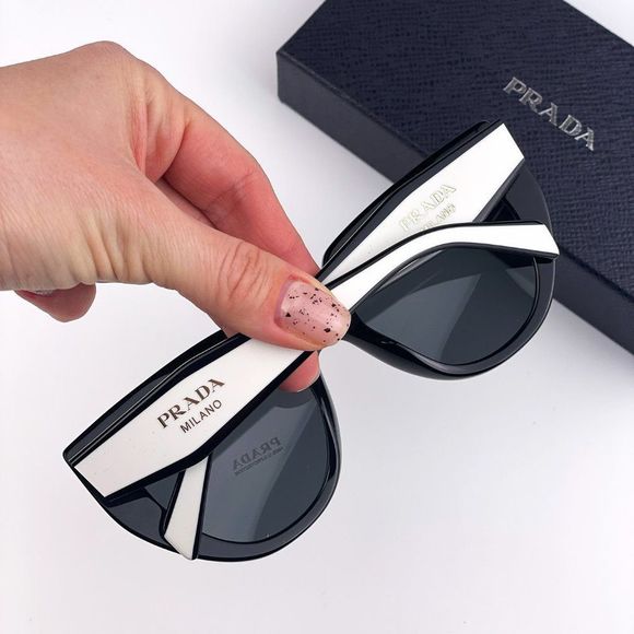 Prada PR14WS 09Q-5S0 Sunglasses Black Gray Cat Eye Oversized Women - Picture 2 of 10